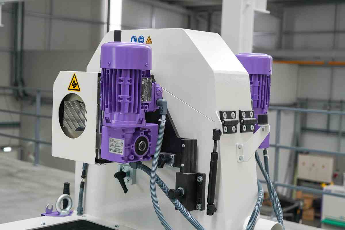 Lixadora de Tubo Redondo NS Máquinas ML100 - Image 3